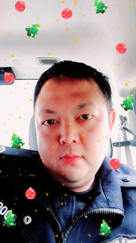 恨孤独的第一张照片--黔西认干亲服务网